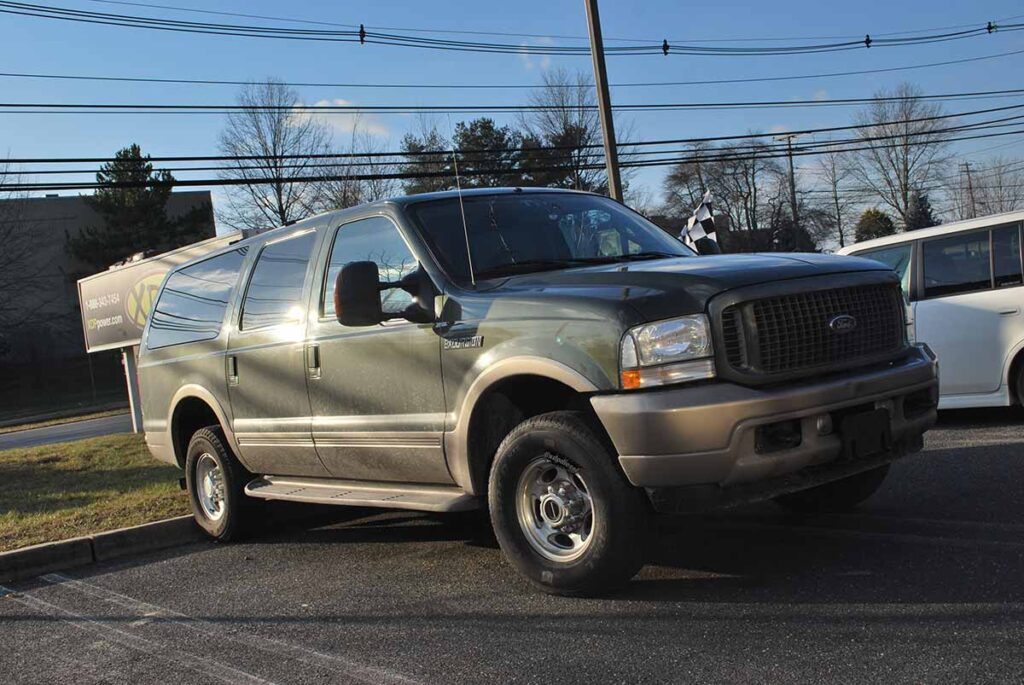 2004 Ford Excursion Front End Rebuild