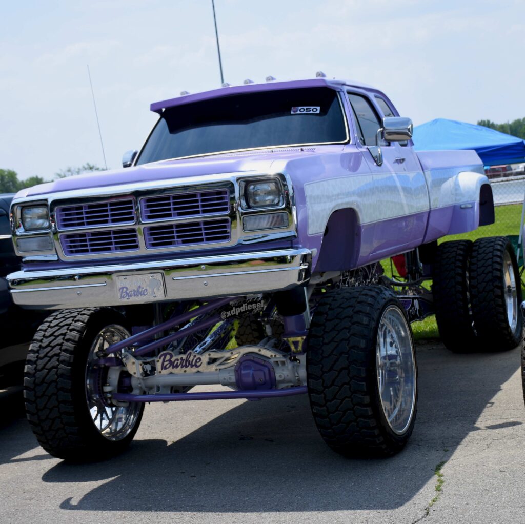 Pink and White First Gen Cummins at Ultimate Callout Challenge 2023