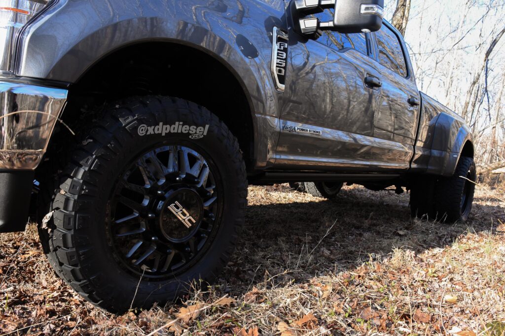 DDC Aftermath Dually Wheel Set on a 2022 Ford F-350 DRW