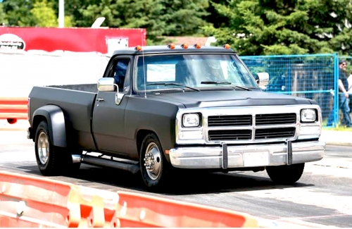 1992 dodge ram 2500 wheelbase