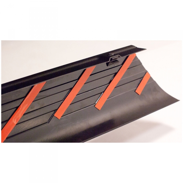 Bushwacker Chevrolet//GMC Smoothback Ultimate BedRail Cap