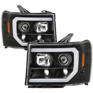 Spyder 5086037 Black Version 2 Projector Headlights With Light Bar DRL